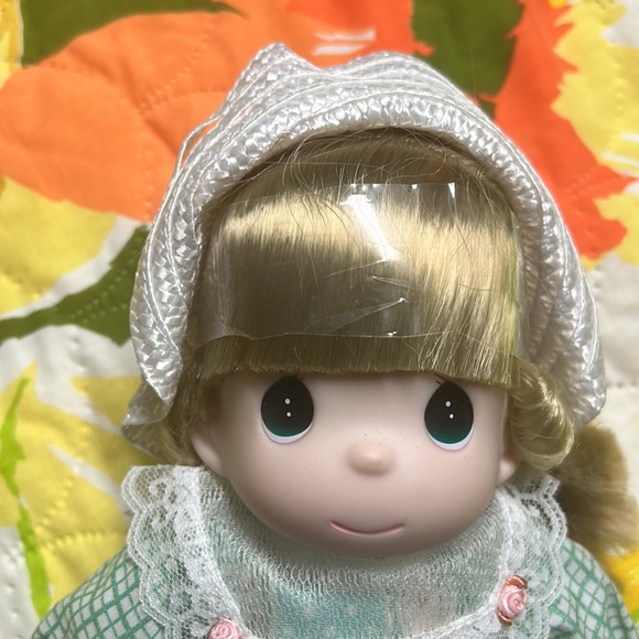 Precious Moments Amie 1998 New Vintage doll - Picture 5 of 9